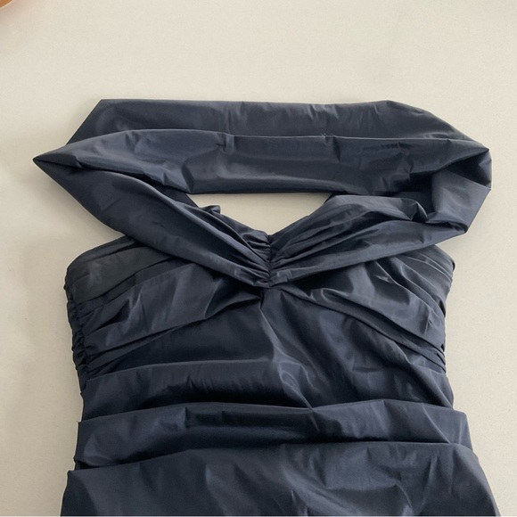 GORGEOUS THEIA BRAND EVENT DRESS - Picture 4 of 7